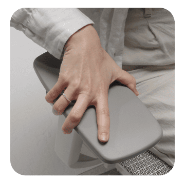 Reposabrazos 4D de tacto suave de la silla VALK Myla